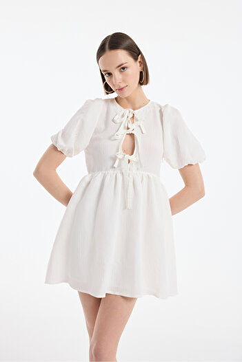 Quzu Balloon Sleeve Bow Tie Mini Dress Ecru
