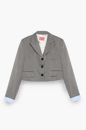 Quzu Fabric Garnished Pocket Detailed Crop Blazer Jacket Gray