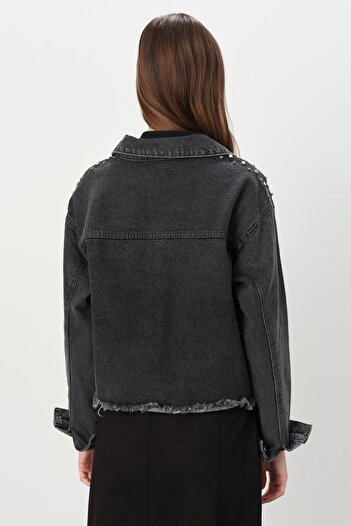 Nihan Parlak Taş Aksesuarlı Crop Kot Denim Ceket Siyah