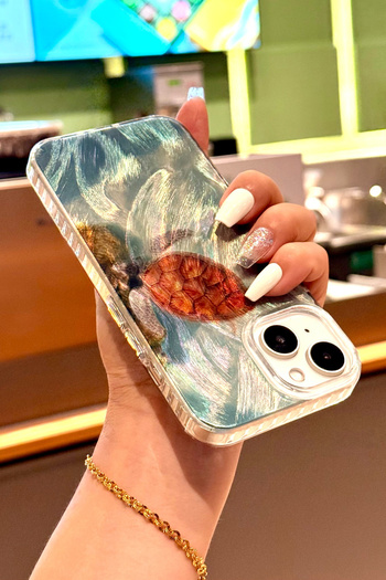 Fibaks iPhone 13/14/15 Kılıf Hologramlı Caretta Kaplumbağa Desenli Darbe Emici Kamera Korumalı Silikon