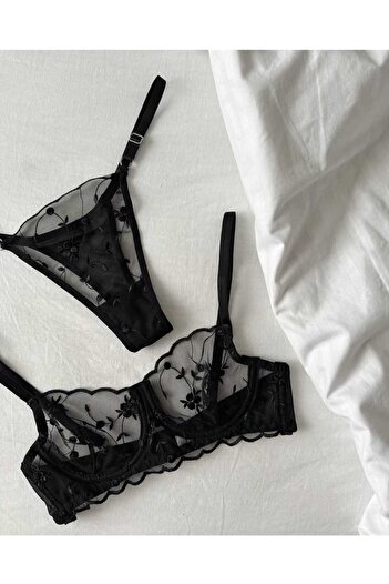 La Linaa Women's Black Lace Thong Panty Bra Set