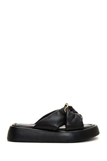 Derimod Women's Black Buckle Detailed Leather Slippers 25Sfd 130018