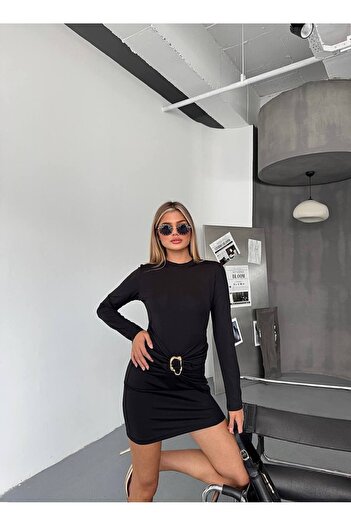 İLKCET MODA Μίνι φόρεμα με υφασμάτινα αξεσουάρ κατάδυσης