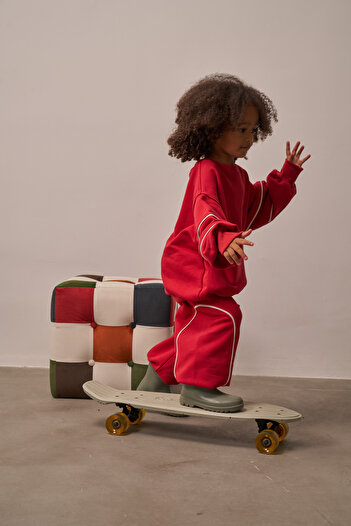 Oh La La Koala For Little Ones Red Asymmetrical Pocket Detailed Oversize Children's Top and Bottom Set