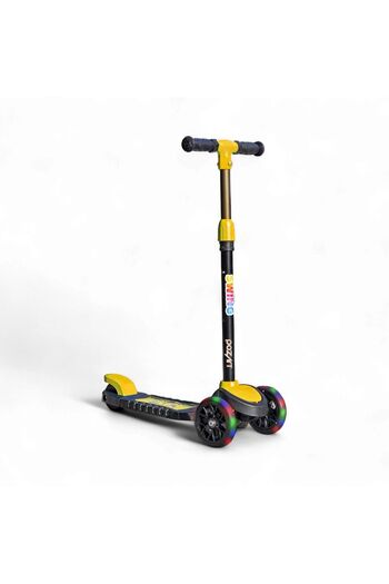 SWİNG SCOOTER 3-Wheeled Led Lighted 3-Stage Children's Scooter with 40 Kilogram Capacity for 3-6 Years Old