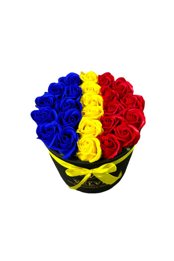 velve Tricolor floral arrangement, the Romanian flag with 25 soap roses, in a round box