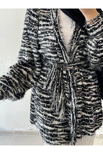 DİLEKBUTİK Zebra Pattern Sequin Detailed Furry Kimono