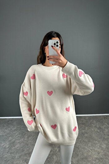 My Blog Cream - Pink Heart Embroidered Sweater