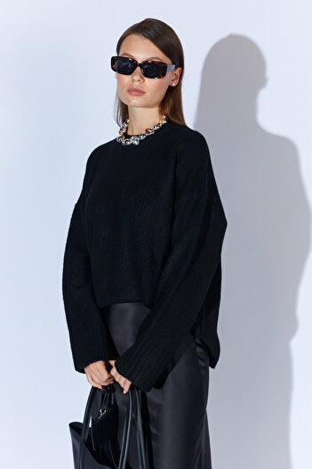 Manche Bisiklet Yaka Oversize Kadın Kazak - Siyah | MKW535344-01