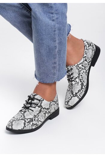 B T Shoes Bílé lodičky Sarai
