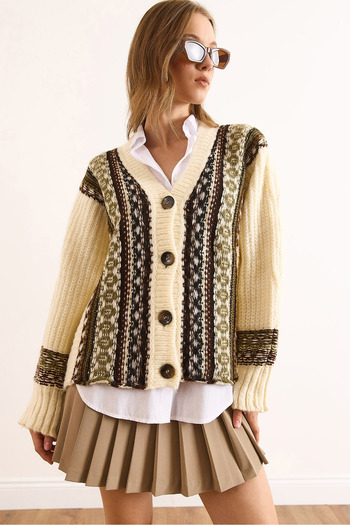 Olalook Women's Ecru Green Soft Textured Patterned Oversize Knit Cardigan Hrk-19000391