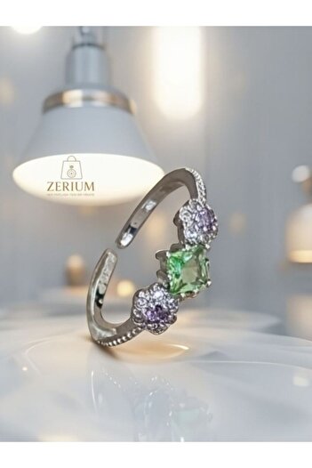 ZERİUM Silver Three Stone Flower Detailed Adjustable Ring