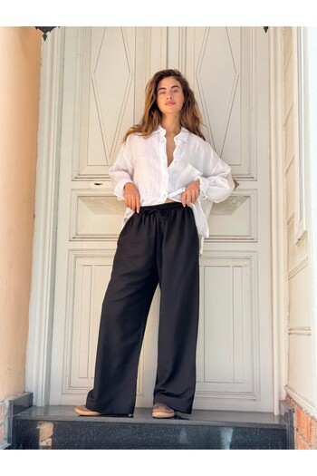 Retrobird Design Loose Fit Relax Pants Women Black