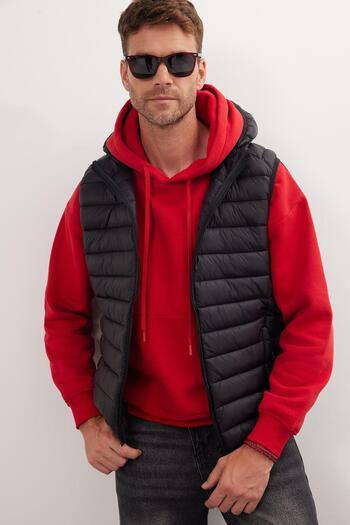 Tudors Men's Relax Fit Comfortable Cut Zero Sleeve Hooded Double Pocket Zippered Black Puffer Vest