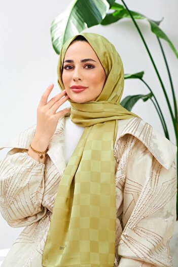 İpekhan New Checkerboard Pattern Silky Jacquard Shawl Khaki 9007-20