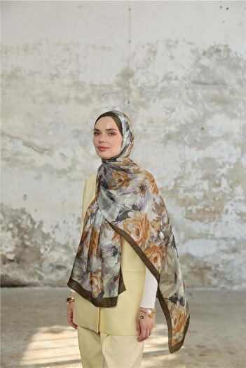 İpekhan Jardin Secret Collection Indian Silk Shawl 5013-02