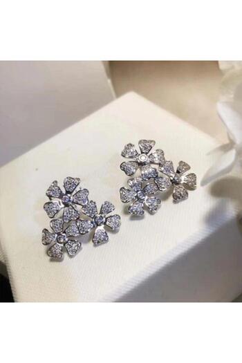 Pursehuit Silver earrings, with flowers and zirconia stones, Airin C5