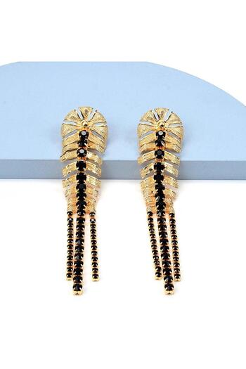 Pursehuit Long golden earrings with black stones, Paco C2