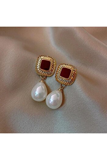 Pursehuit Gold coloured earrings, with clips, red inserts and pearls, Ralda C4