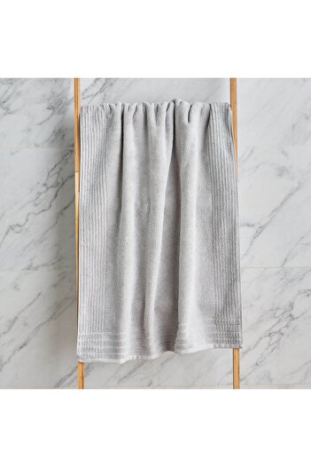 Generic Egyptian 600 GSM Cotton Bath Towel - 70x140 cm