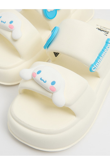 Cropp Papuci Cinnamoroll