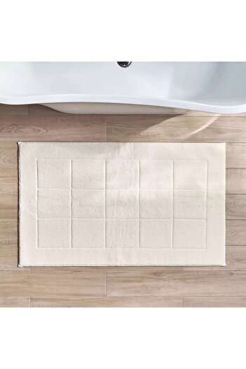 Generic Sculpted Bathmat - 70x120 cm