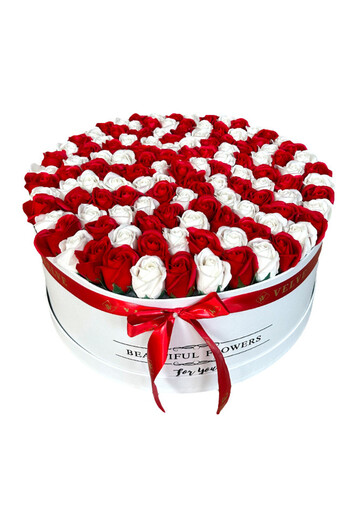 velve Floral arrangement round box with 85 soap roses, Bicolor