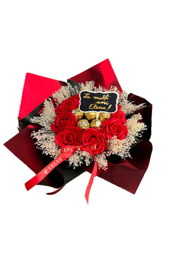 velve Delice gift bouquet, "Happy Birthday, Elena!", 7 Ferrero pralines, 9 soap roses, red and black
