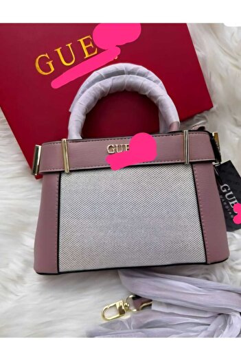 GUEE Shoulder bag, an exact copy of the famous brand. It comes with a box, a bag, and a warranty card with the same brand name.