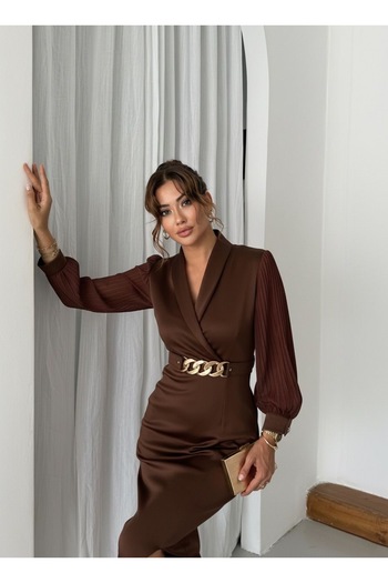 1Moda1Tarz Women's Imported Scuba Fabric Sleeves Pleated Chain Belt Included Lined Special Design Midi Dress