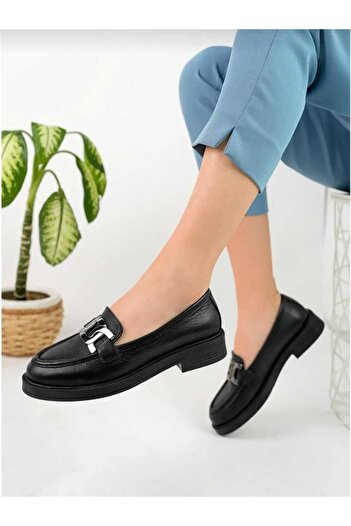 İDOL SHOES Дамски обувки с катарама от естествена кожа