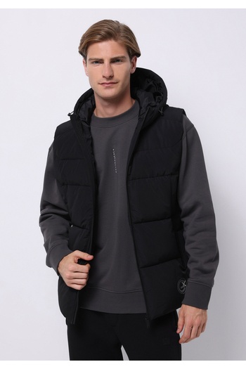 Colin's Slim Fit Men's Black Vest