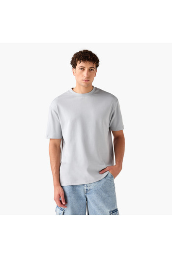 FAV Relaxed Fit Crew Neck T-shirt