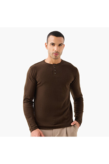 FAV Henley Collar Sweater with Long Sleeves