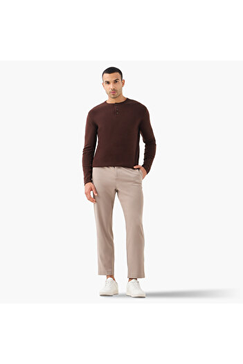 FAV Henley Collar Sweater with Long Sleeves