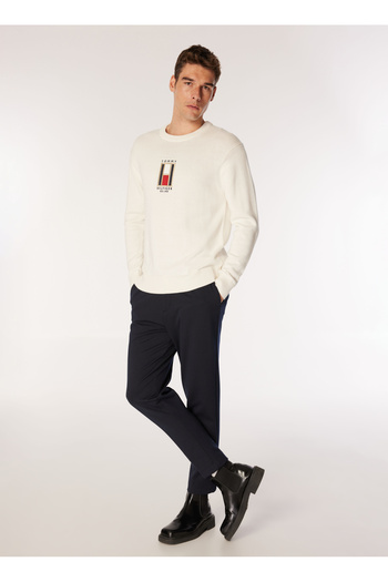 Tommy Hilfiger ΓΡΑΦΙΚΟΣ ΛΑΙΜΟΣ ΜΕ ΚΟΜΜΑΤΙΑ