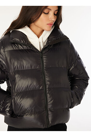 Helly Hansen Black Women's Coat Hha.53109_Helly Hansen W Jade Puffe