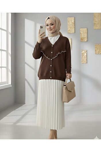 Modamorfo Ruffled Knitwear Cardigan with Pearls and Buttons - Brown