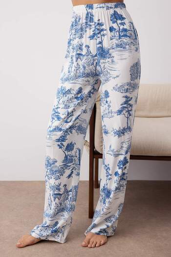 Trendyol Collection Set de pijamale din țesătură din viscoză cu detaliu de legare imprimat în mai multe culori albastru THMAW26PT00148