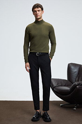 GRIMELANGE Crudo Men's Regular Fit Woven Black Trousers with Side and Back Pockets and Zipper
