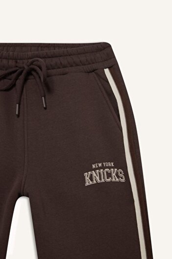 DeFacto DeFactoFit NBA New York Knicks Φούτερ με τσέπες κανονικού μήκους E9759AX25AU