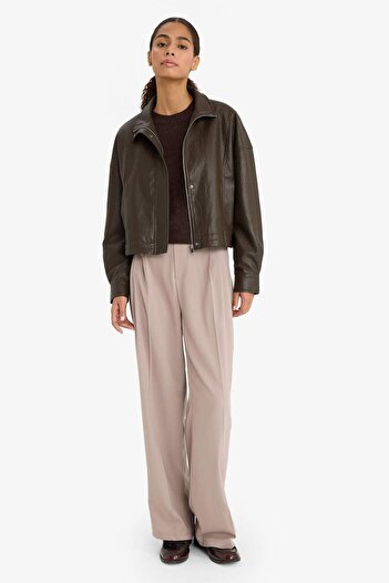 DeFacto Regular Fit Stand Collar Zippered Faux Leather Coat E8539Ax25Au
