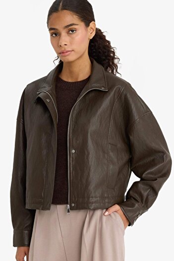 DeFacto Regular Fit Stand Collar Zippered Faux Leather Coat E8539Ax25Au