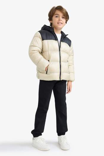 DeFacto Boy's Waterproof Hooded Zippered Puffer Jacket E7046A825Wn