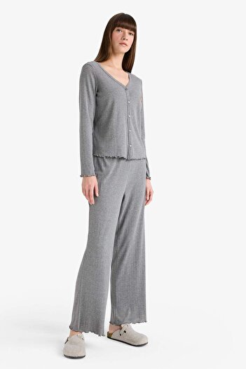 DeFacto Pijama Takımı Regular Fit Uzun Kollu Üst Uzun Alt-Fall in Love G0222AX25AU