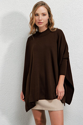 hazelin Women's Brown Oversize Slit Poncho Knitwear Sweater Hzl23W-Bd1100761
