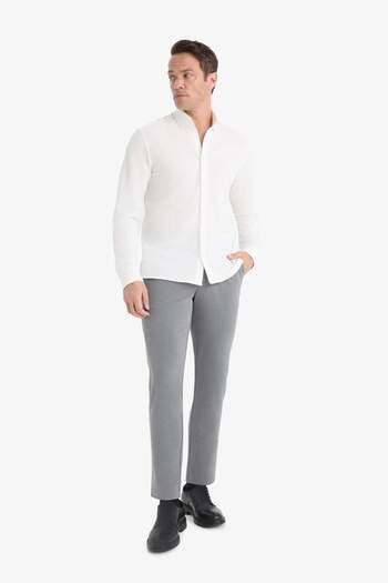 DeFacto Tailored Fit Düz Paça Her Yöne Esneyen Yumuşak Tuşe Cepli Pantolon C7508AX25AU