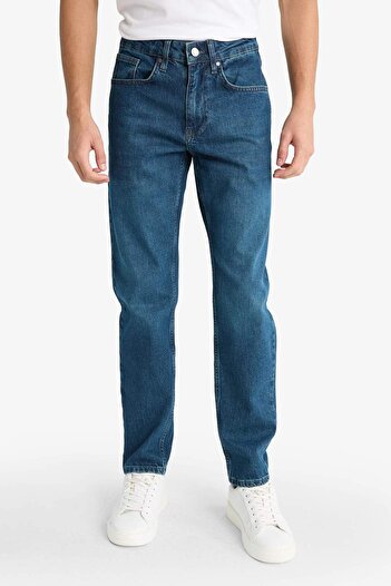DeFacto Slim Tapered Fit Dar Kalıp Normal Bel Daralan Paça Jean Pantolon G1307AX25AU