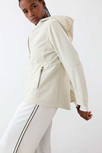 DeFacto Defactofit Softshell Coats Water Repellent Windproof Slim Fit Hooded Zipper Pocket Fleece Lined