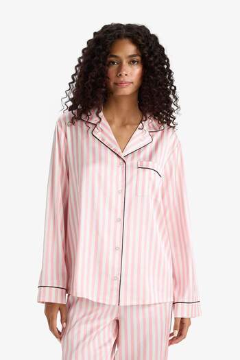 DeFacto Pijama Takımı Regular Fit Çizgili Saten Uzun Kollu Üst Uzun Alt-Fall in Love C9445AX25AU
